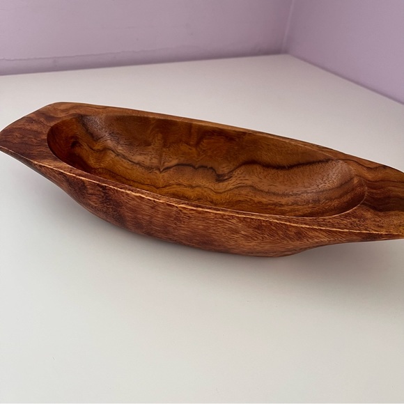 Mid century modern vintage gorgeous wooden bowl— hold in style! Serving - Picture 2 of 6